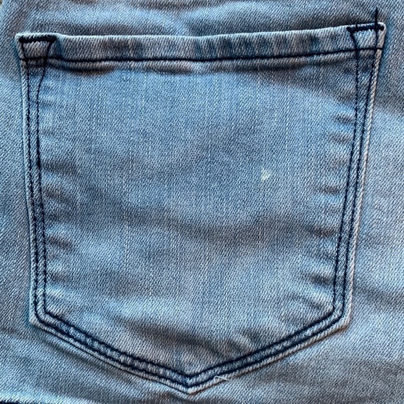 Forever 21 | Forever 21 Jean Shorts - Picture 3 of 5